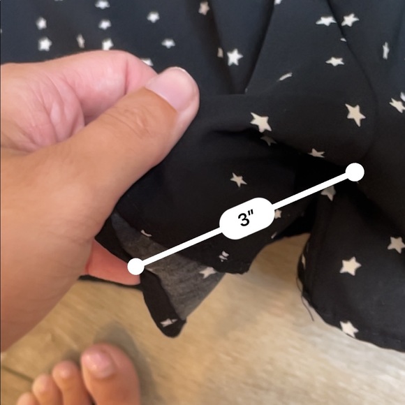 Star print black and white romper - Picture 4 of 4